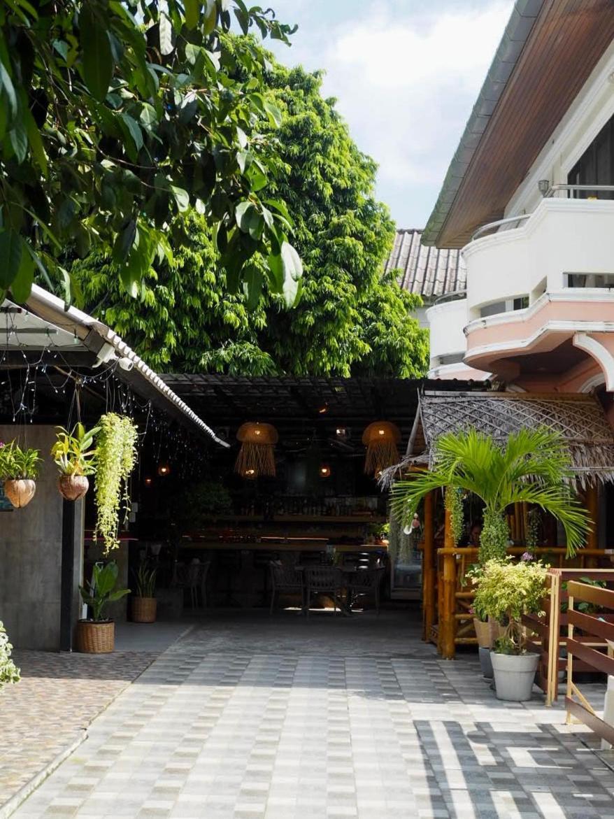 The Villa Residences Resort Patong Exterior photo
